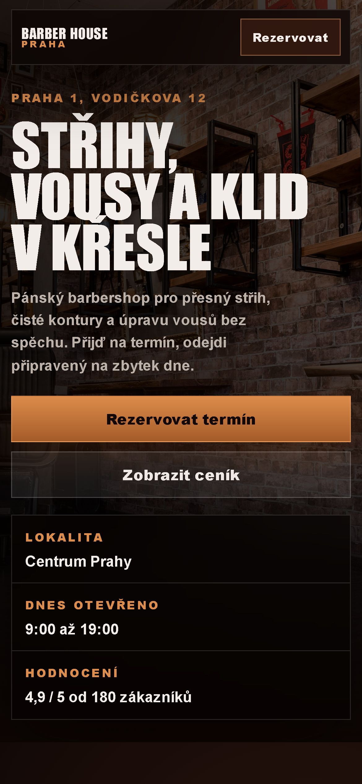 Mobilní verze úvodní sekce barbershopu s nabídkou střihů a rychlou rezervací termínu